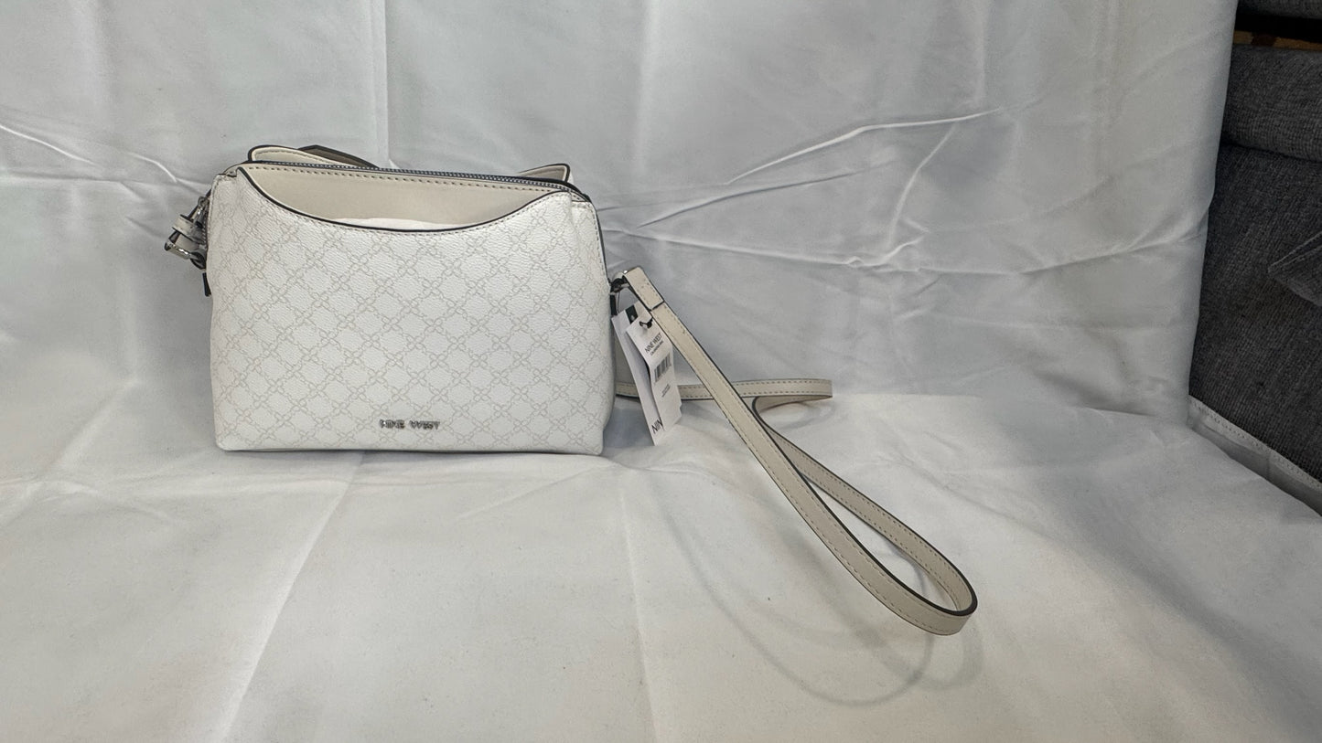 Bolso Tote Nine West con Monograma Elegante